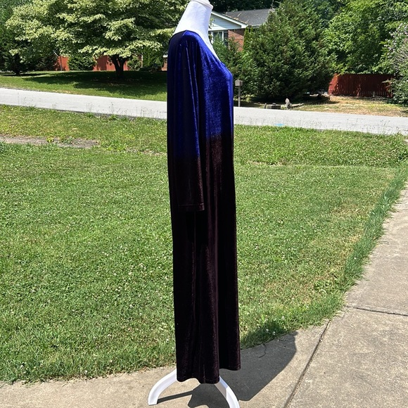 Liz Claiborne Velour Maxi Dress | Size XL - Picture 8 of 10